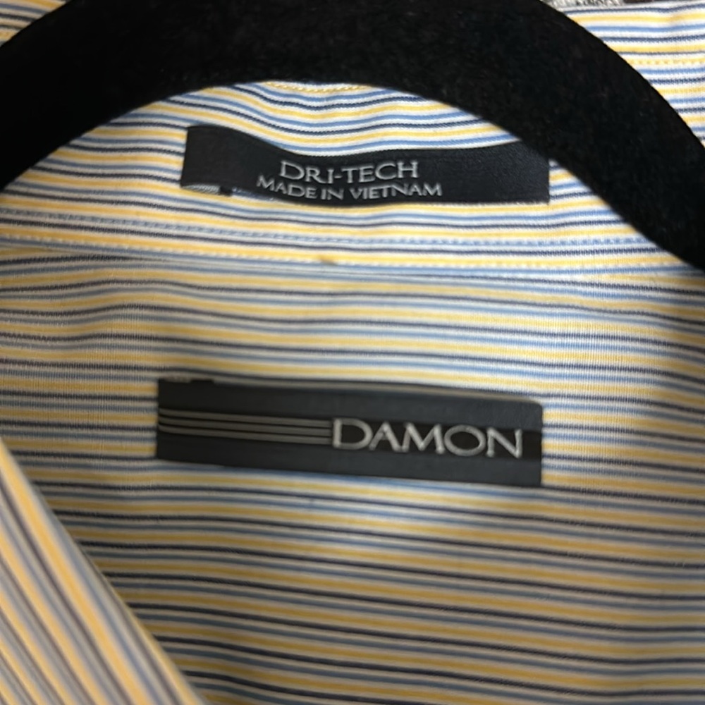 Men’s button down - Picture 4 of 4